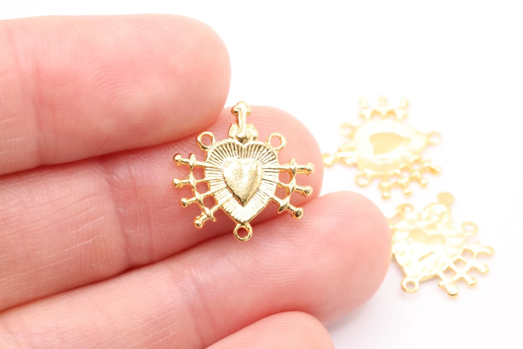 Gold Sacred Heart Charm, 14K Solid Gold, Love Charm, Jewelry Making Charm