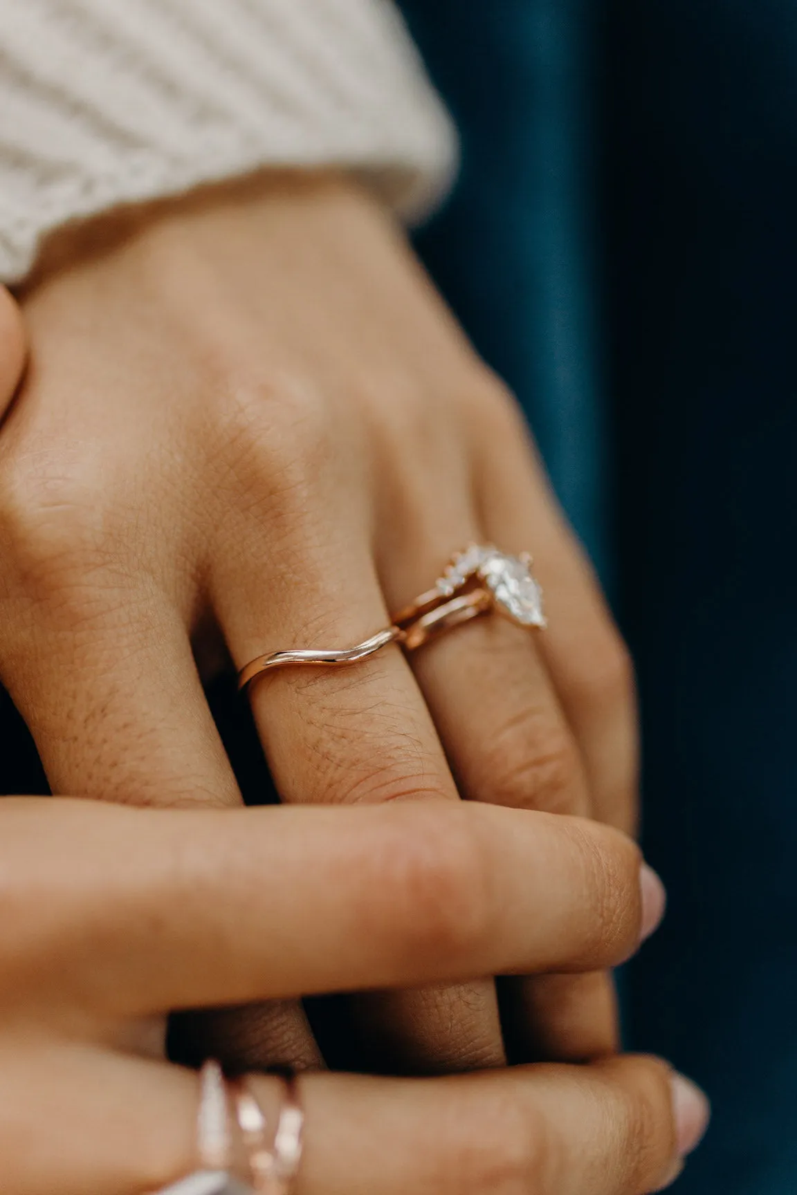 Minimalist Contour Ring