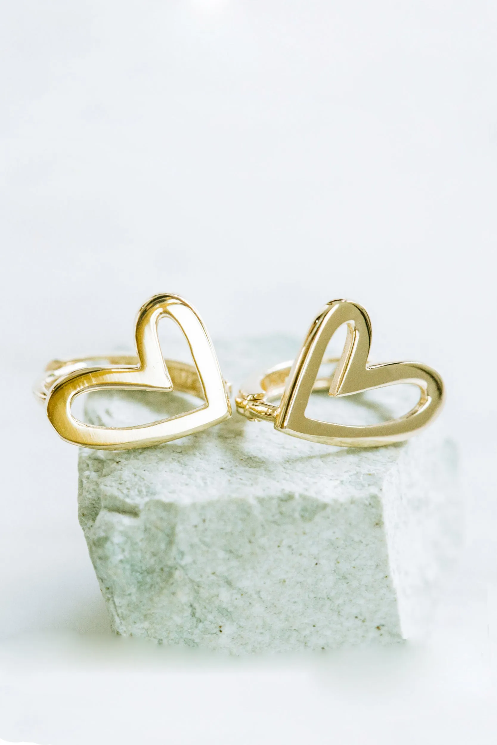 Open Round Heart Tragus Cartilage Helix Hoop Ring Piercing Earring 14K Solid Gold Jewelry